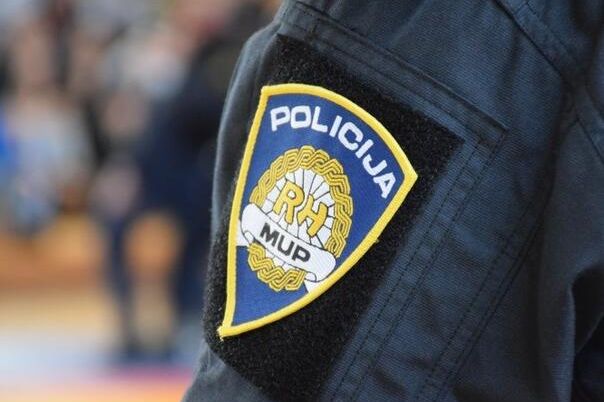 U Zagrebu uhapšena trojica lažnih policajaca na Pešćenici!