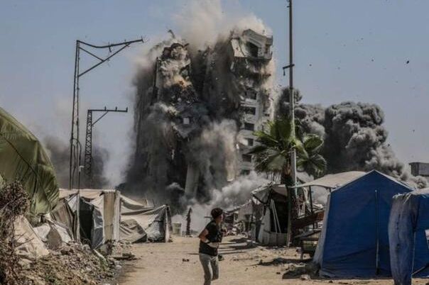 Najmanje desetero ubijenih u novim izraelskim napadima na Gazu