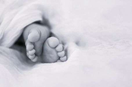 Tragedija u Zagrebu: Beba preminula tokom kućnog poroda - uhapšena babica!