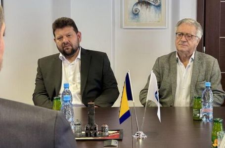 Petritsch u Bihaću: „Evropa je reagovala prekasno na migrantsku krizu“