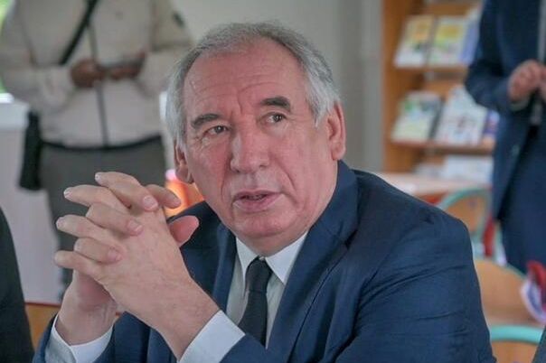 Francuski premijer Bayrou izgubio glasanje o povjerenju — vlada pala!