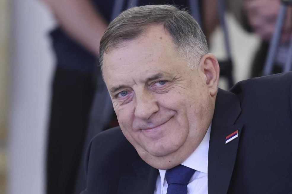 Dodik i dalje u Moskvi, traži podršku. Šojgu: Situacija je dosta napeta