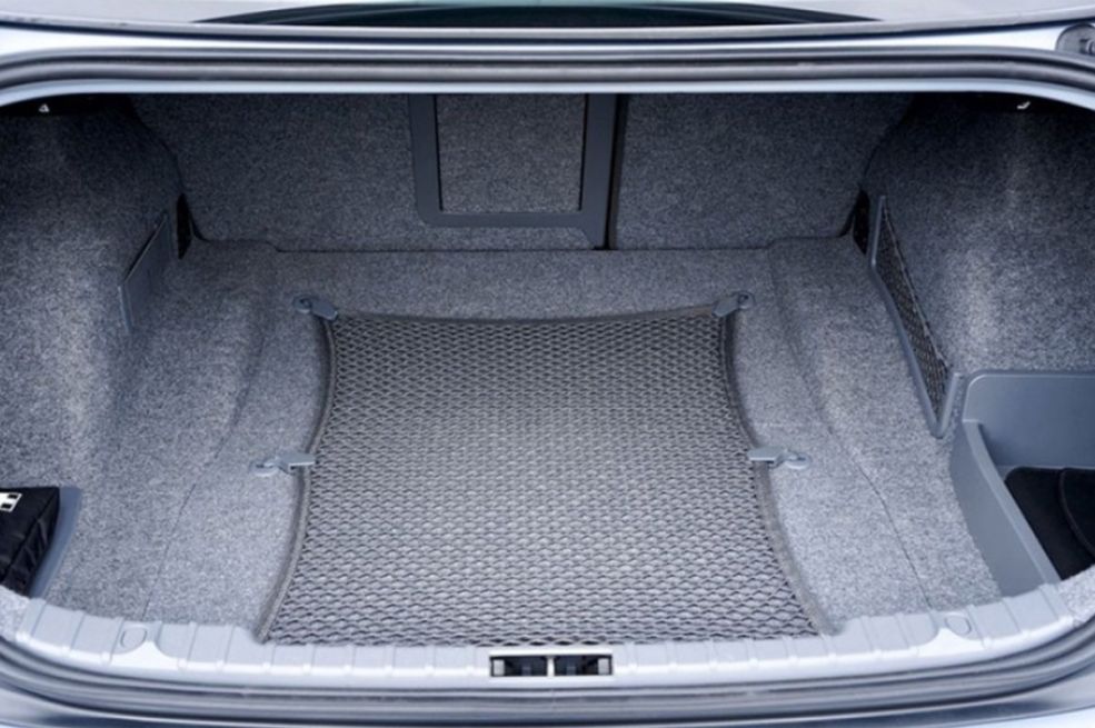 Roditelji u Beču ostavili dijete u gepeku i otišli u restoran