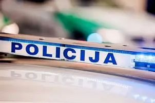 Stravična nesreća kod Čelinca: Automobil podletio pod voz!