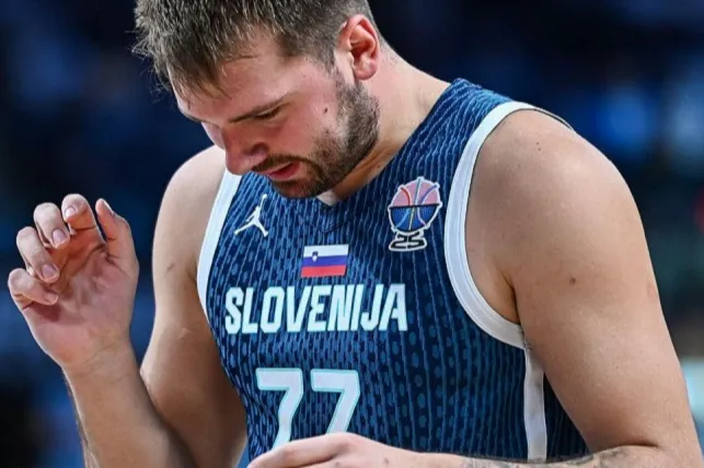 OGLASIO SE DONČIĆ NAKON ISPADANJA SA EUROBASKETA: Objavio sliku i napisao samo jednu riječ