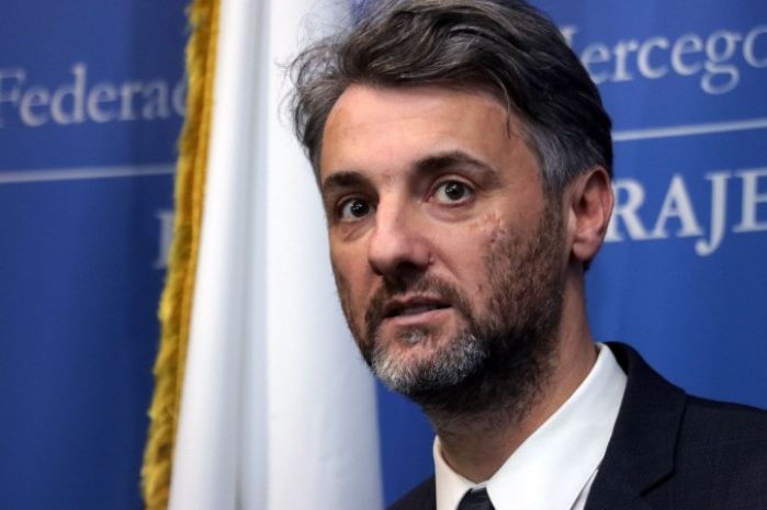 Forto: Pozivamo Fajon i Pirc Musar da zajedno obiđemo cijelu BiH