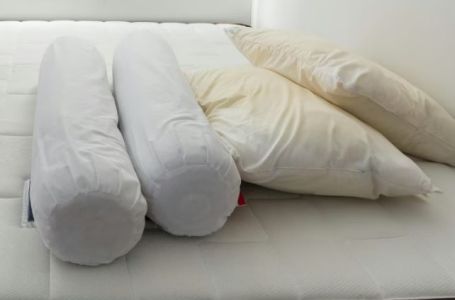Najjeftiniji trik da vam jastuci budu snježno bijeli