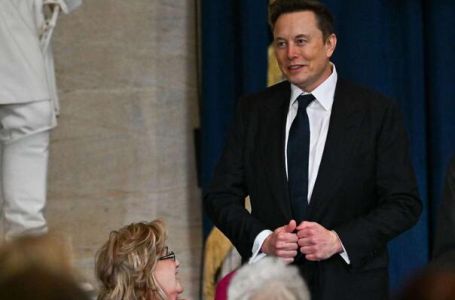 Tesla: Dionice skočile nakon što je Musk kupio akcije u vrijednosti od milijardu dolara!