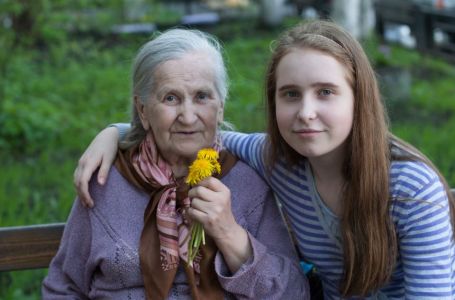 Ako ove 3 stvari unuci nauče od svojih baka: Imaju puno veće šanse da postanu sretni i uspješni