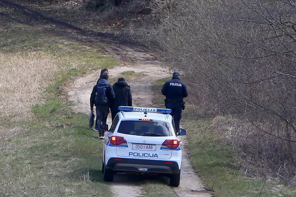 Prebacivali strane državljane iz BiH u Hrvatsku, zaradili 300.000 eura