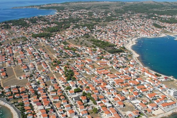 Stanovnicima jadranskog otoka podijeljeno 1.62 miliona eura