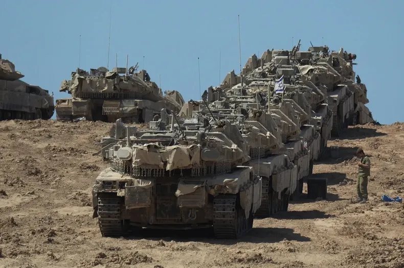 Gaza opkoljena! Vojska upada, civili panično bježe: "Brišu nas sa mape, kamen po kamen