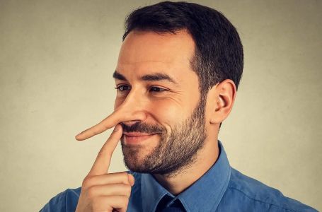 4 najveća lažova horoskopa: Slagaće vas dok trepnete, ponekad i iz dobre namjere