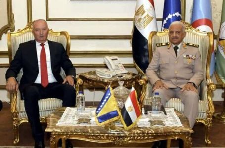 Helez u posjeti Kairu: Egipat spreman opremiti Oružane snage BiH