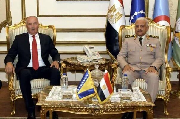 Helez u posjeti Kairu: Egipat spreman opremiti Oružane snage BiH