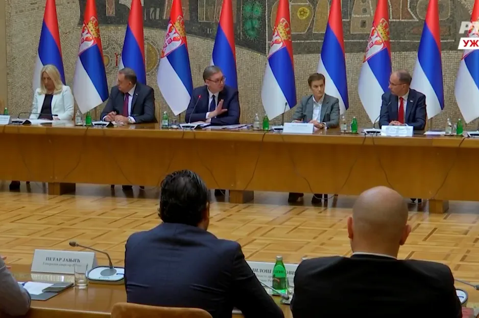 Vučić srpskom premijeru: Đuro, nisam zadovoljan i to ću vam sad reći u lice (VIDEO)