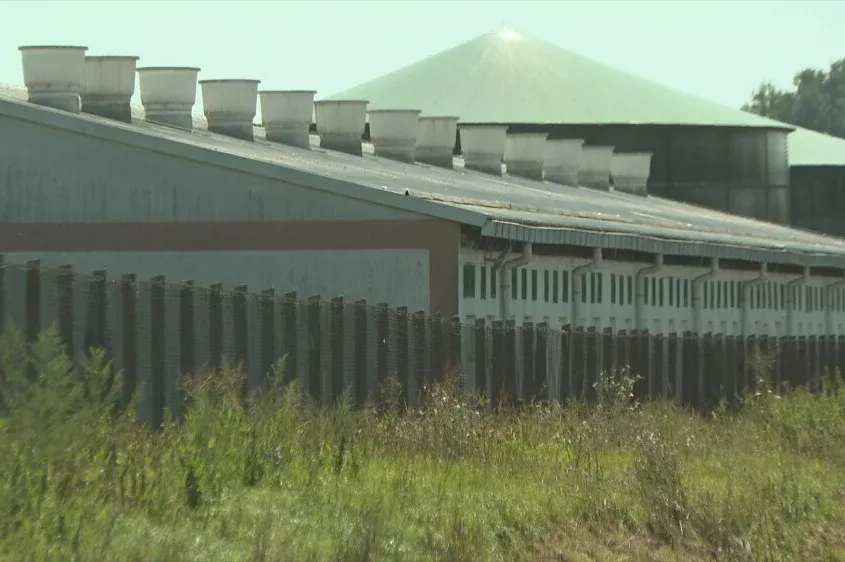 Policija preplavila istok Hrvatske: Zaustavljaju se i pregledavaju sva veća vozila, otvaraju prtljaž