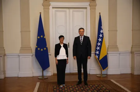 Marta Kos stigla u Sarajevo: Počela trodnevna posjeta