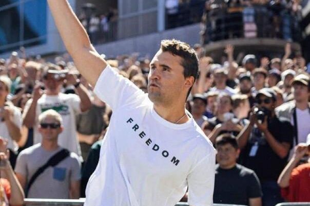 Ko je sve znao? FBI istražuje 20 osoba povezanih s atentatorom na Kirka!