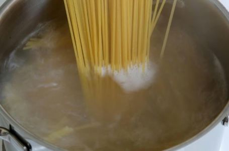 Da li još uvijek kuhate tjesteninu u vodi? Pravite grešku