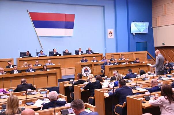 Nakon žestoke rasprave – NSRS usvojila odluku o učešću na izborima!