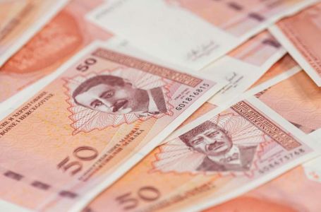 CBBiH: Povlačenje iz opticaja starijih novčanica KM povećalo otkrivanje krivotvorina