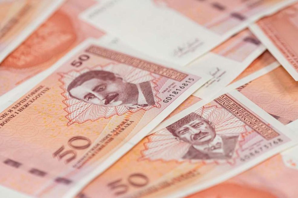 CBBiH: Povlačenje iz opticaja starijih novčanica KM povećalo otkrivanje krivotvorina