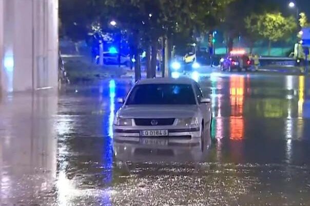 Snažna oluja paralizirala istok Španije