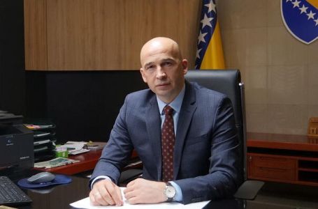 Pivić: Trojka ispunila Dodikove želje, BiH ostaje bez 108 miliona eura!