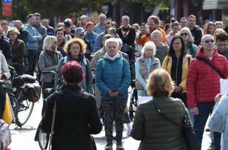 Građani u tišini: 16 minuta sjećanja, 11 mjeseci bez pravde!