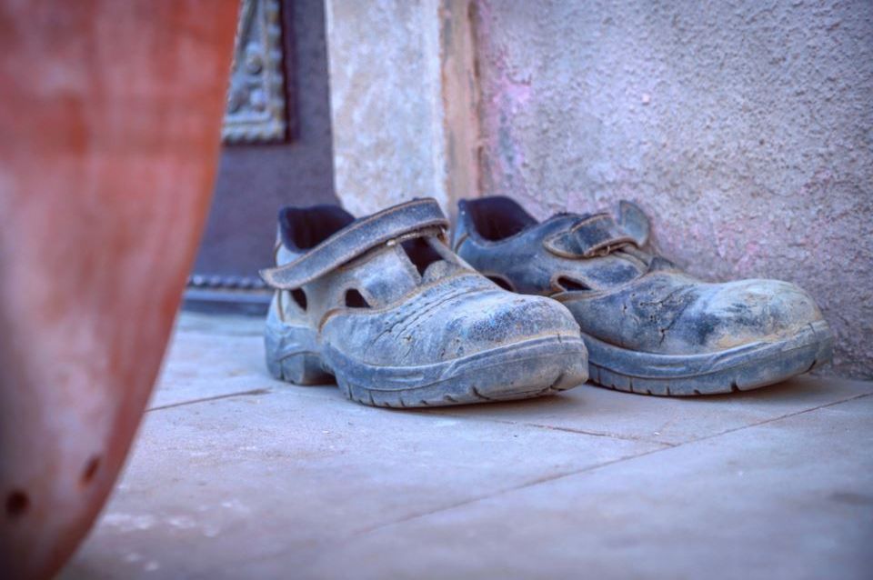 Ovih 7 stvari nikako ne valja pozajmljivati, čak ni najbližima: Navući ćete bijedu na sebe