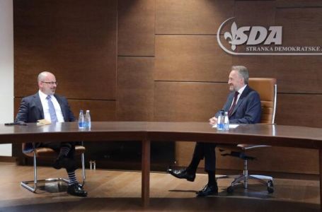 Bakir Izetbegović održao sastanak sa Johnom Ginkelom