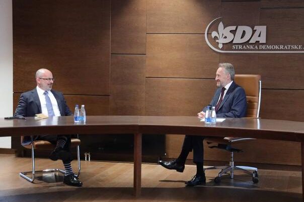 Bakir Izetbegović održao sastanak sa Johnom Ginkelom