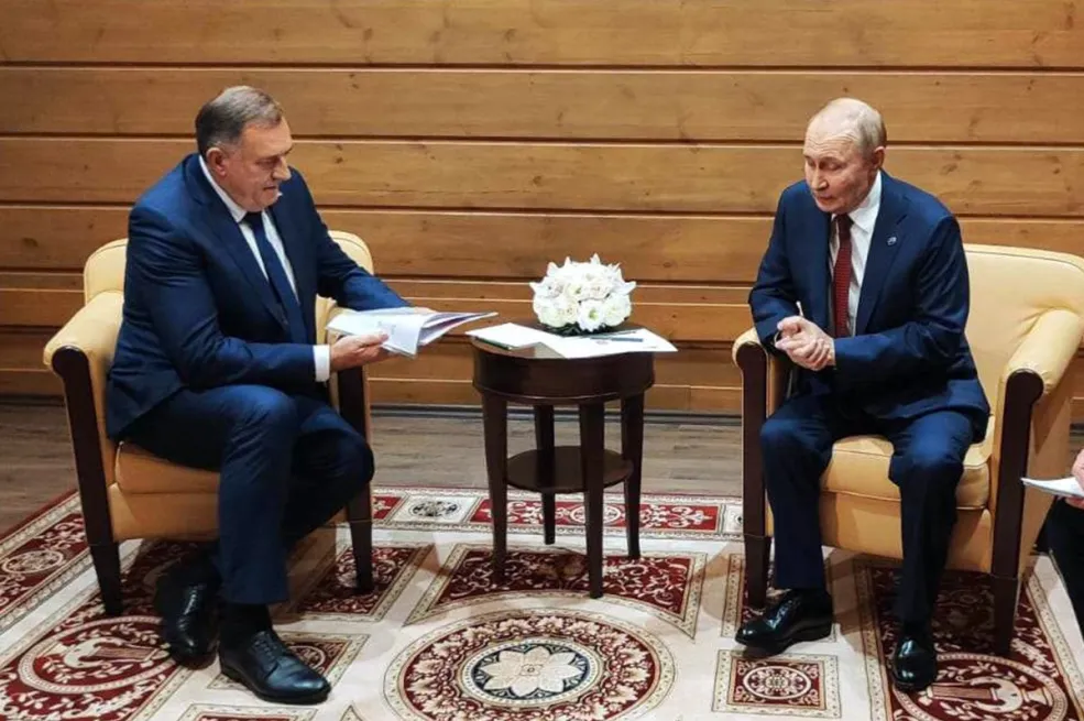 DODIK "OTKRIO" ŠTA GA JE PUTIN NA KRAJU SASTANKA PITAO: "Da li ima...".