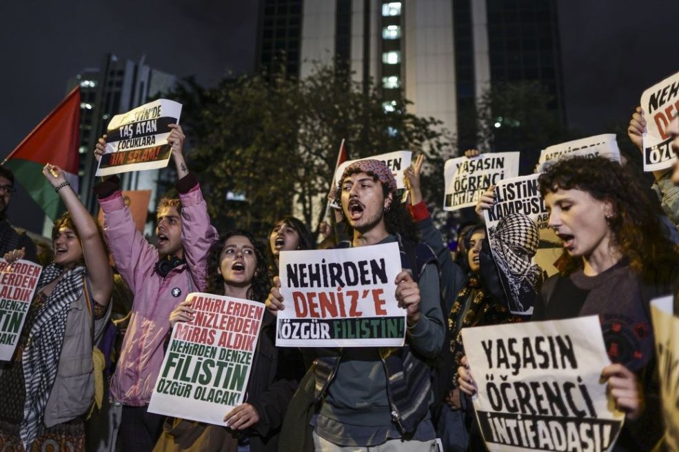 Danas se u Tursku vraća 36 državljana s flotile za Gazu: Dolaze i stranci