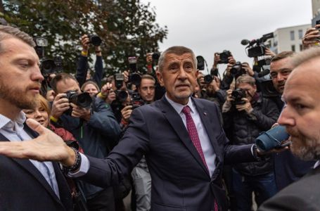 Milijarder slavi u Češkoj, prebrojani skoro svi glasovi