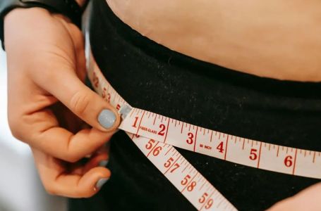 Ove večere uništavaju ravan stomak: Evo šta nikako ne smijete jesti prije spavanja!