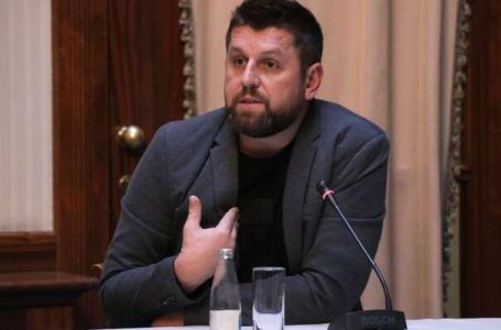Duraković podnosi prijavu zbog murala Ratku Mladiću u Banja Luci