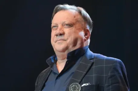 Preminuo je Halid Bešlić