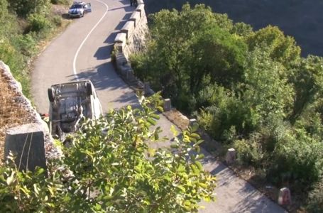 Prevrnuo se kombi sa radnicima u Crnoj Gori, jedna osoba poginula