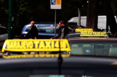 Sarajevski taksisti će u ponedjeljak besplatno prevoziti građane na dženazu Halidu Bešliću
