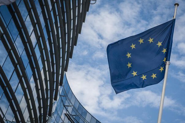 Građani BiH na novim mukama: Ulazak u EU će zahtijevati 20 eura i prethodno odobrenje