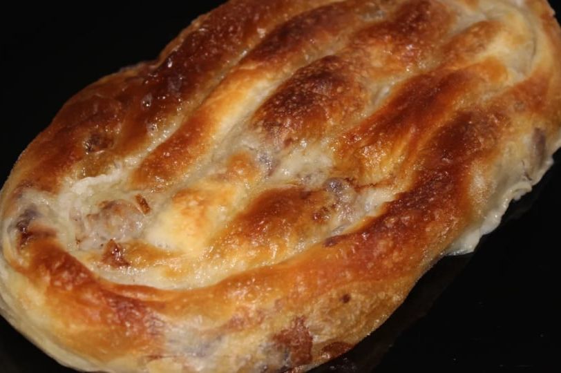 Čuvena sarajevska pita: Pekar s Baščaršije otkriva tajnu, nije trik u tijestu već u prelivu