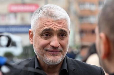 Čeda Jovanović među prvima stigao na Halidovu komemoraciju: Evo šta je poručio