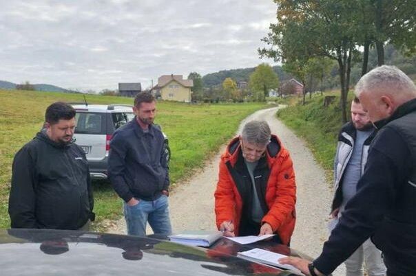 Počela rekonstrukcija šest putnih pravaca u Velikoj Kladuši