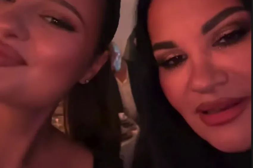 SNIMAK JANE I KĆERKE NAKON SKANDALA: Stigle skupa na proslavu, pogledajte šta je kćerka uradila