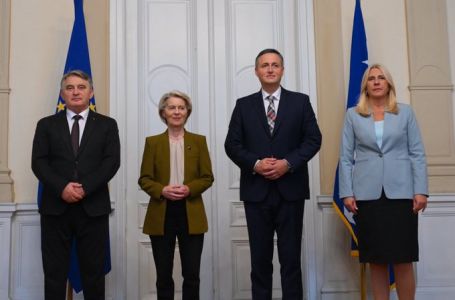 Ursula von der  Leyen sa članovima Predsjedništva: "BiH je prešla dug put"