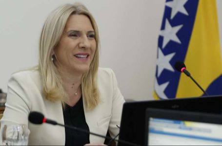 Može li Željka Cvijanović biti na dvije pozicije: Evo šta kaže Izborni zakon