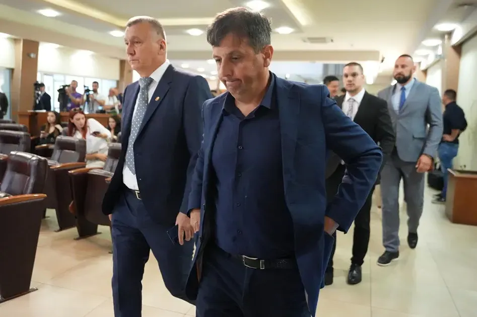 “Sve ima dublju pozadinu”: Vukanović otkriva zašto je Dodik spreman “žrtvovati” Cvijanovićku