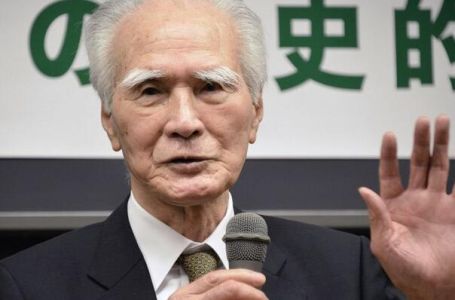 Preminuo japanski premijer poznat po historijskoj izjavi